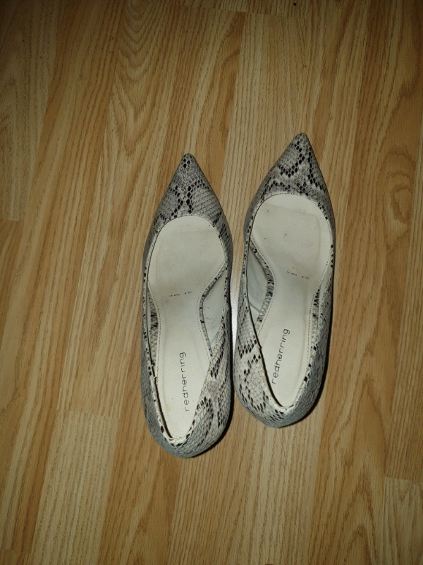 clarks shoes fforestfach swansea